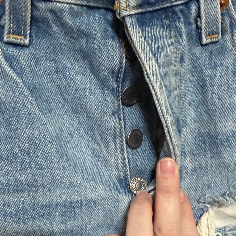 Levi's 501 high rise Distressed Blue Jean Shorts - Picture 3 of 7